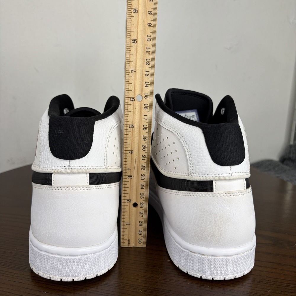Nike Air Jordan Access Shoes Men's 13 White Black Basketball Sneaker AR3762-101 - Picture 5 of 16